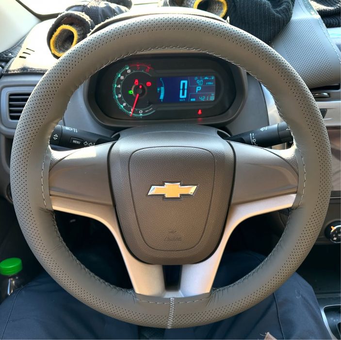 Обшив руля для авт