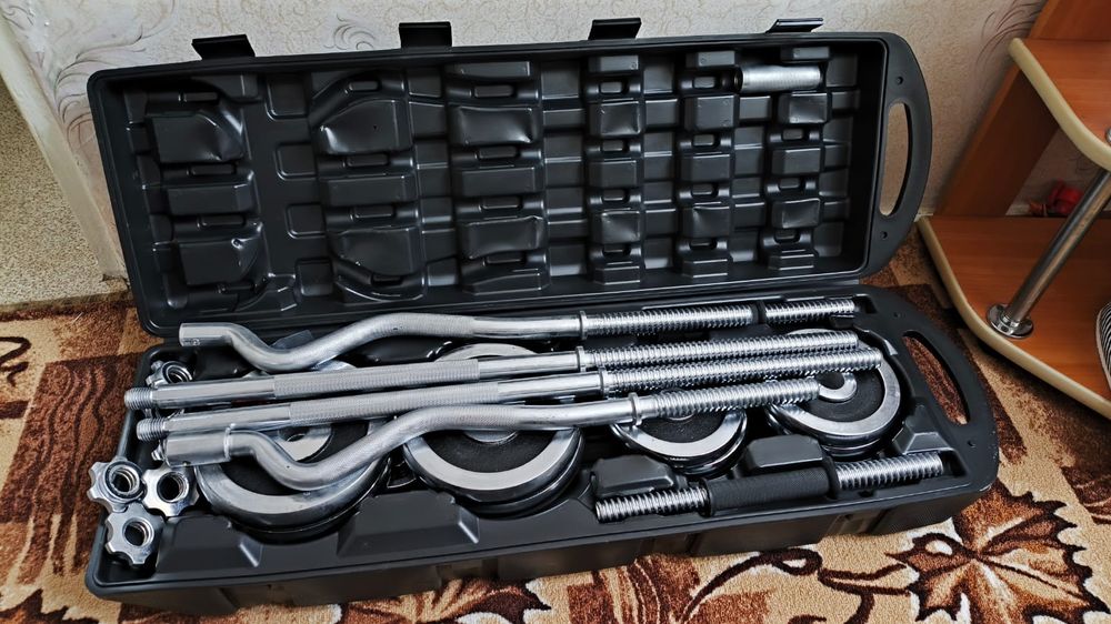 Продам набор штанги с гантелями