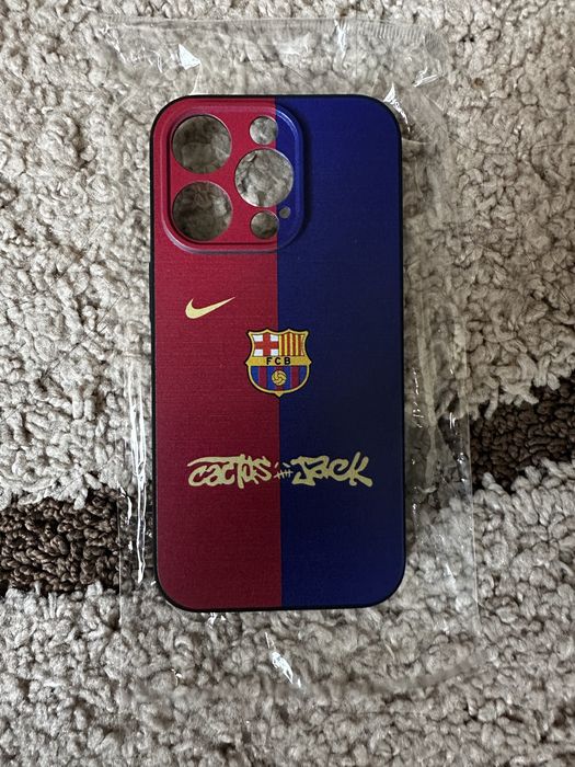 Чехлы на iphone 14 pro