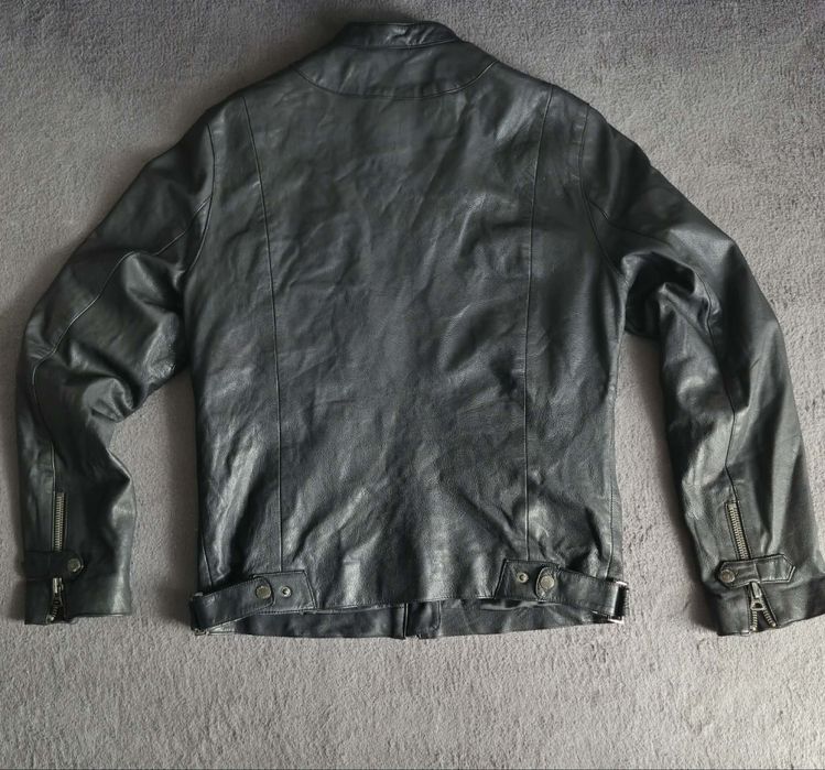 Мъжко кожено яке (М) 80€