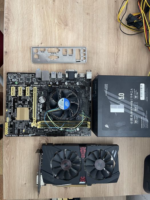 De vanzare calculator gaming/laptop gaming/ kit placa de baza