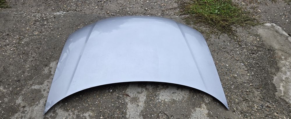 Capota audi a3 8p pentru grila mare an 2008