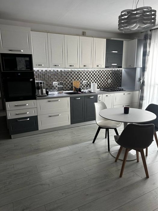 Închiriez apartament 3 camere – Doamna Stanca, Șelimbăr | Proprietar