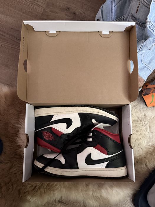 Jordan 1 High
