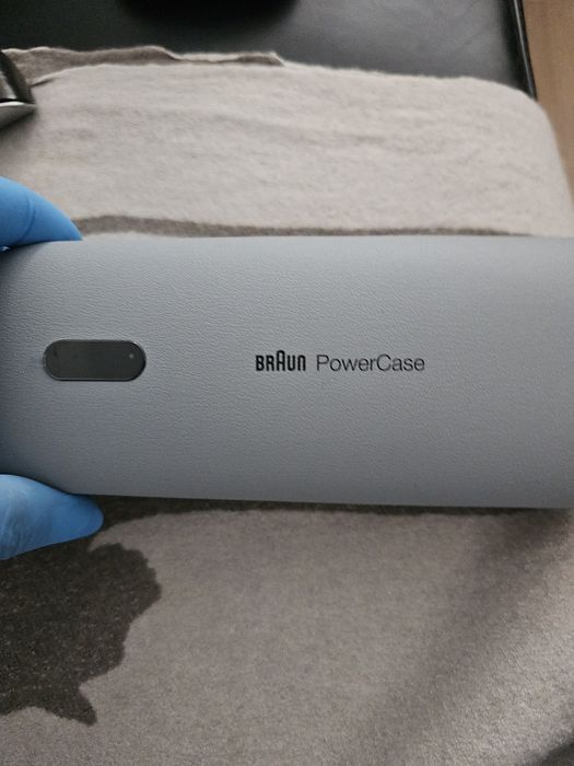 Braun Powercase 8/9 Series și husa braun  seria 8/9