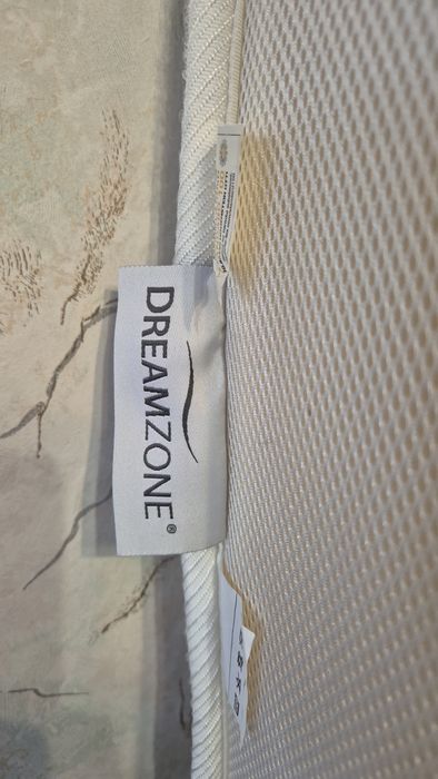 Двулицев  матрак DREAMZONE Jusk Gold  S70