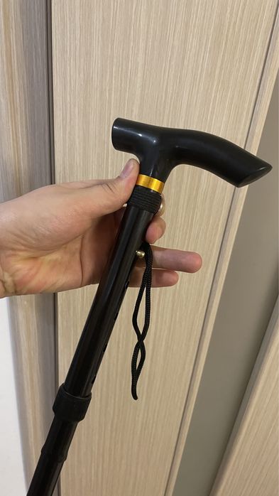 Складная металлическая трость