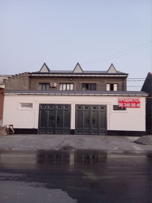 Продаю дом 1,5 сот 4 ком Олмас махаля 2 этажний