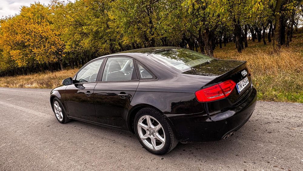Vand audi a4 b8 2011 170 CP