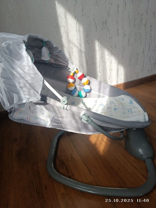 Шезлонг для грудничка