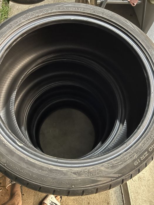 235 40 19 Nokian vara dot 2022