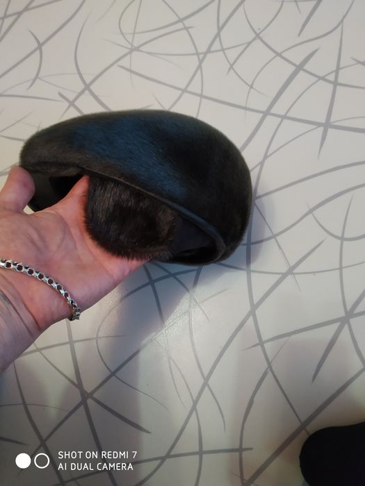 Головные уборы,кепка