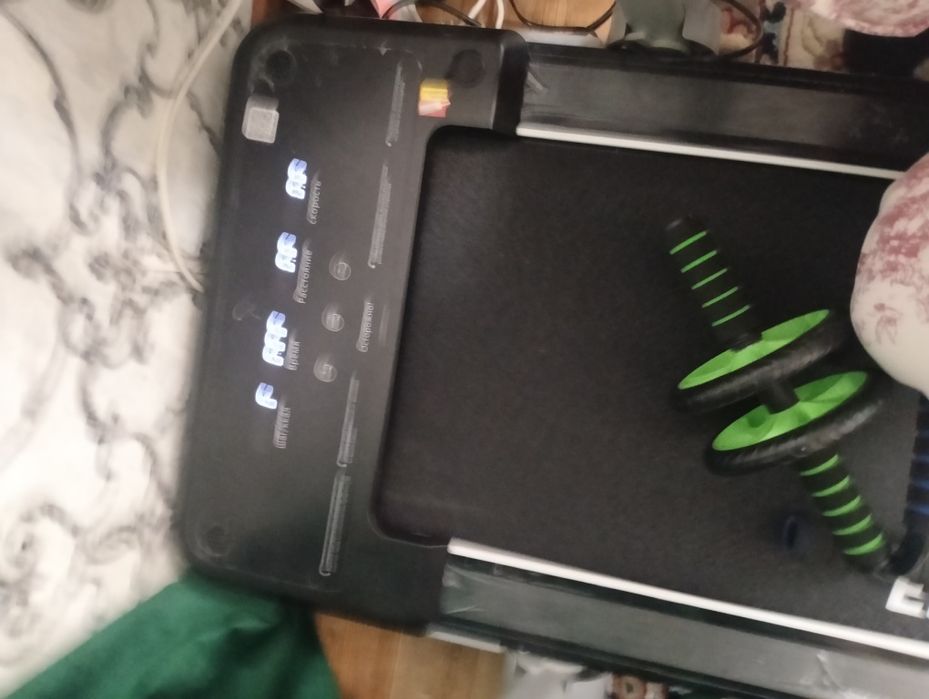 Продам беговую дорожку