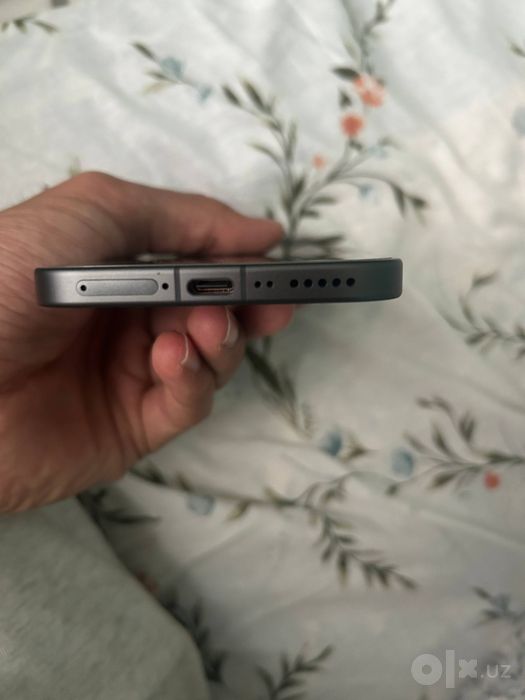 VIVO V70 5G 256GB