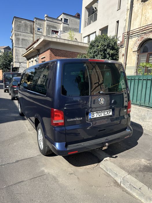 Volkswagen Caravelle T5  8+1 locuri