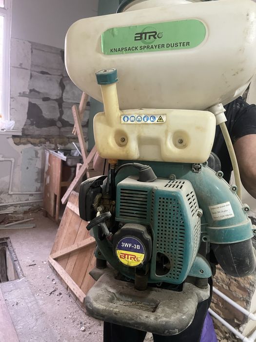 Садовый опрыскиватель