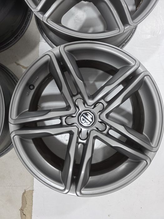 Jante 17 MG3 MG4 MG5 MG6 HS ES eHS ZS EV ZX 
 7.5Jx17 ET35