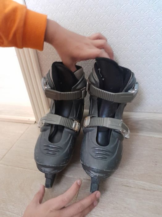 Коньки размер 38 и 30-32