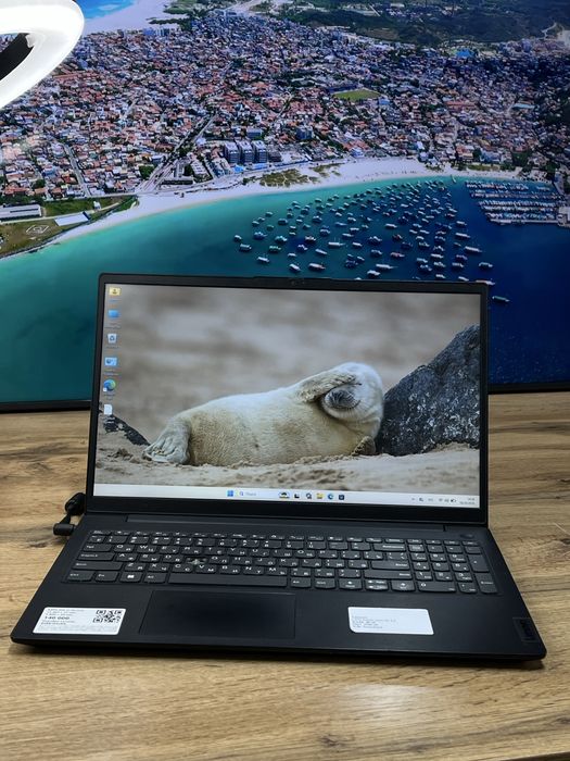Ноутбук Lenovo Core i5-12