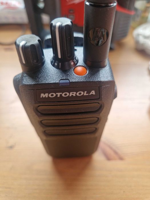 Stații emisie recepție profesionale Motorola R5