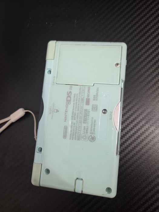 Nintendo ds lite