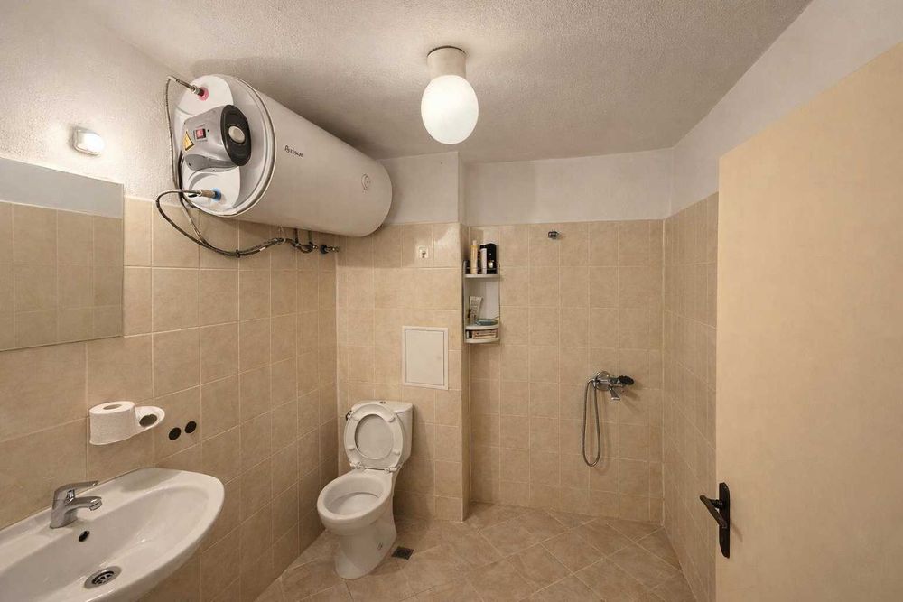 Дава се под наем Двустаен апартамент в София, Люлин - център - 55 кв.м за 448.8 € - Снимка #3