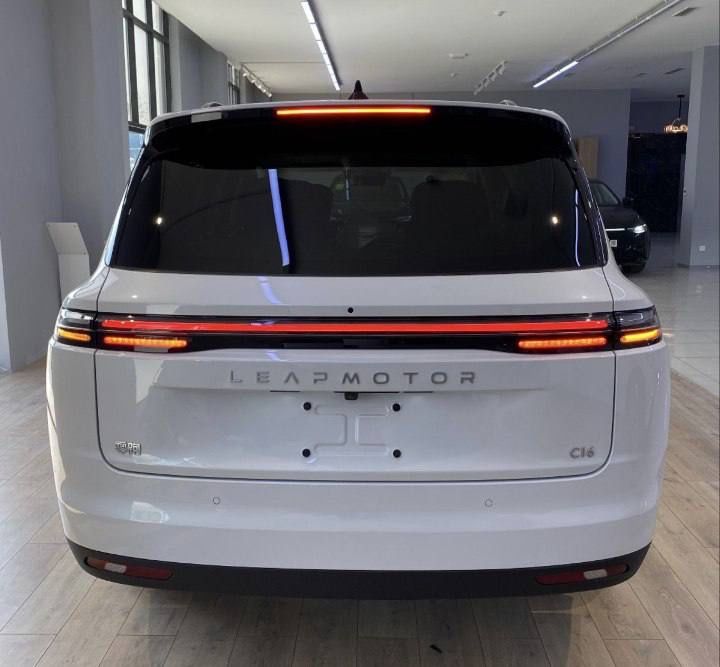 Leapmotor C16 restyling 2 pozitsia