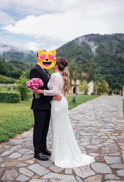 Rochie de mireasa cu aplicații