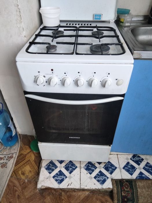 Продается газовая плита
