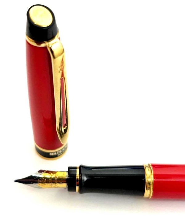 Stilou Waterman Expert Ferrari rosu și placare cu aur