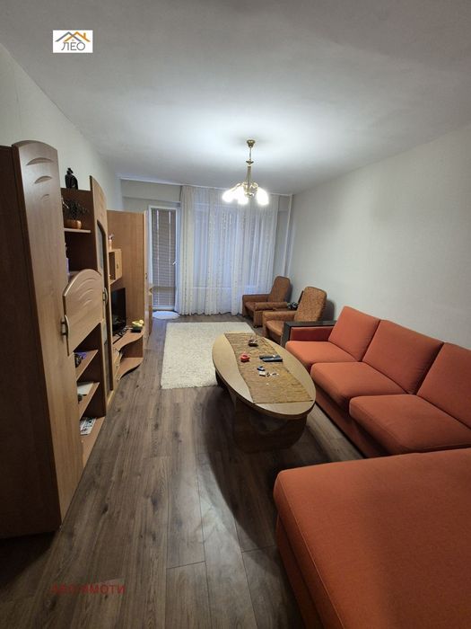 Продава се Тристаен апартамент в Севлиево - 76 кв.м за 1119 €/кв.м - Снимка #1