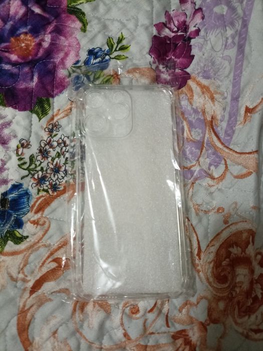 Продам чехла 3 ЗА 2000 ТГ