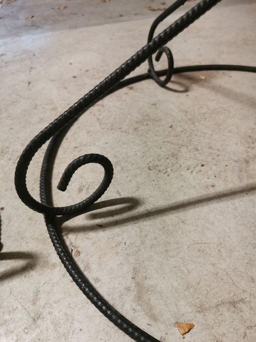 3 Suporti pentru brazi mari, reglabil cu apa si fier forjat