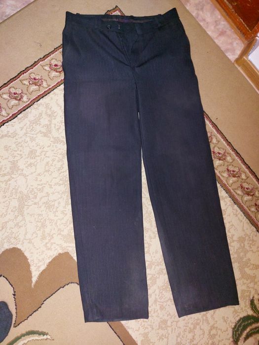 Джинсы и брюки продам