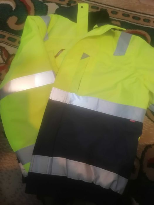 Geaca lucru imblanita adusa din Danemarca