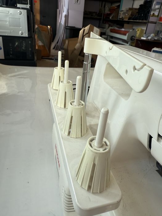 Оверлок JANOME HQ-075D