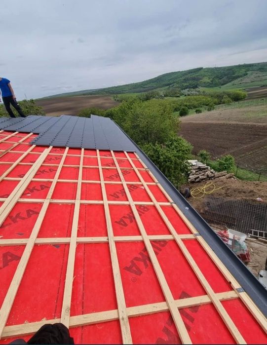 Executăm acoperisuri 
2. Montaj orice tip de invelitoare,
3. Dulgherie