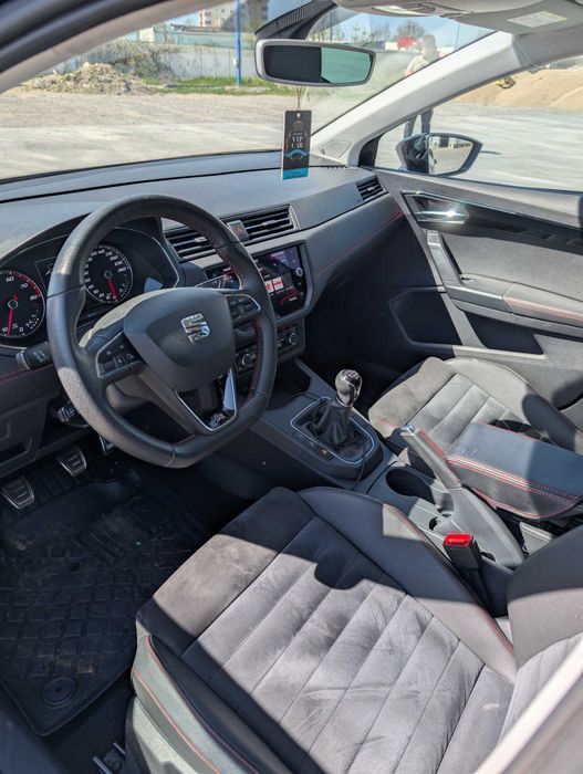 Seat Ibiza FR 1.5 TSI Sport | 170cp | Alcantara | Audio Beats | Full LED | Senzori Parcare |