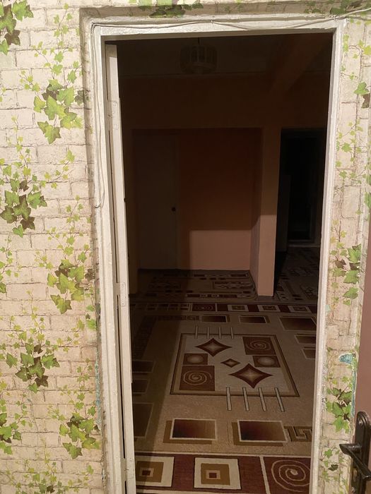 Srochna !!5 xonali kvartira