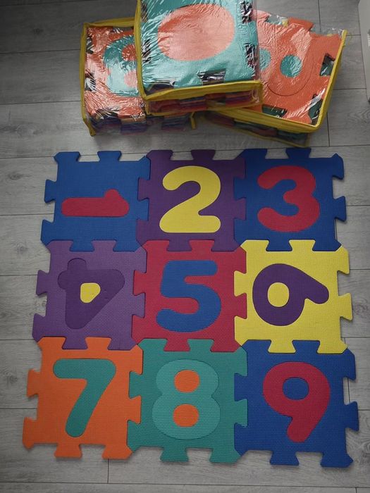 Covor spuma puzzle 4 seturi