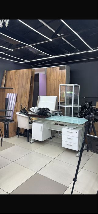 Продам полки для магазина