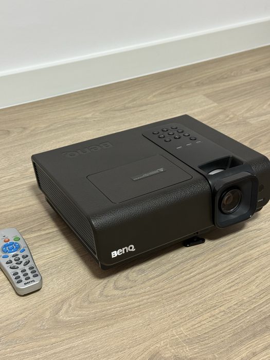 Videoproiector BenQ SP840 Full HD 1080p, 4000 ANSI + geantă