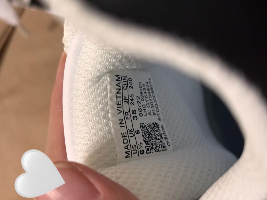 Кроссовки adidas superstar