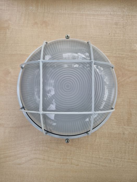 Светильник настенный новый