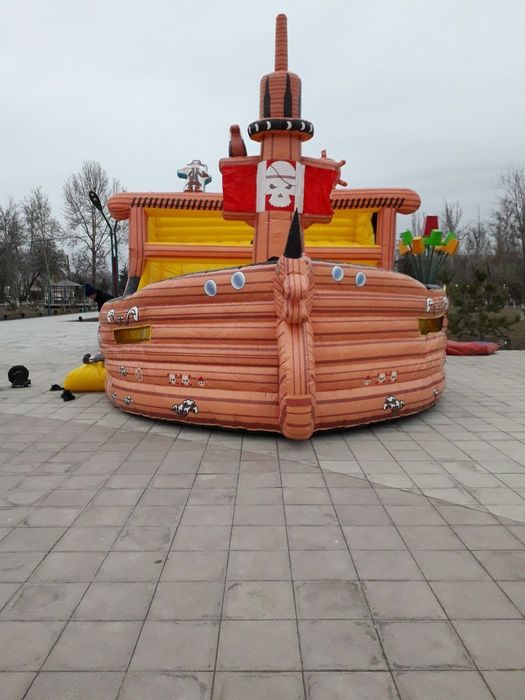 2 ta batut 1 ta bolalar atraksioni sotiladi