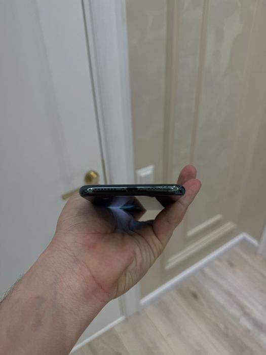 Iphone 11 pro max yomkost 76%