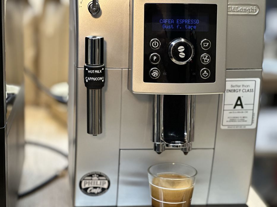 Espresor cafea si cadou pahare capucino