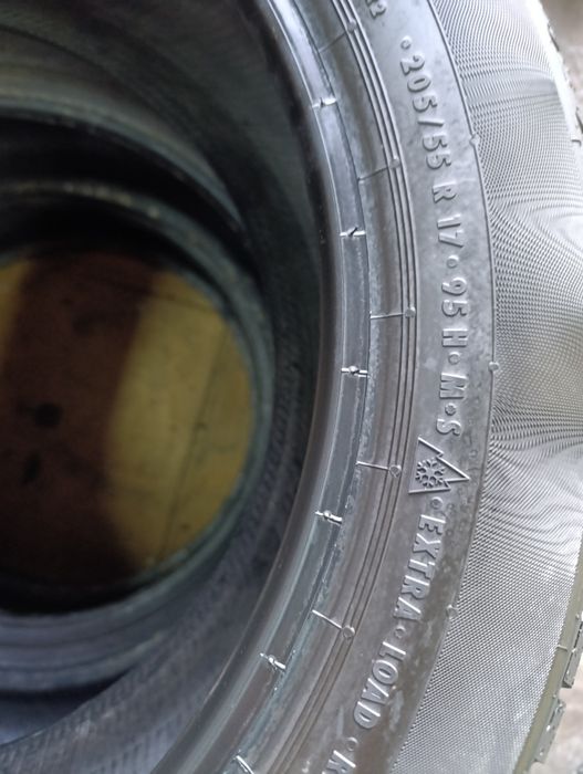 Anvelope de iarnă 205 55 17 Continental*dot 2020