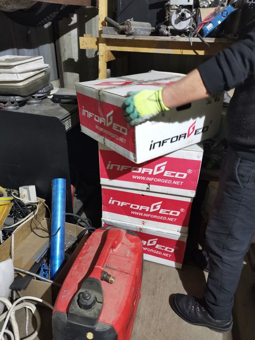 Диски новые 18*8