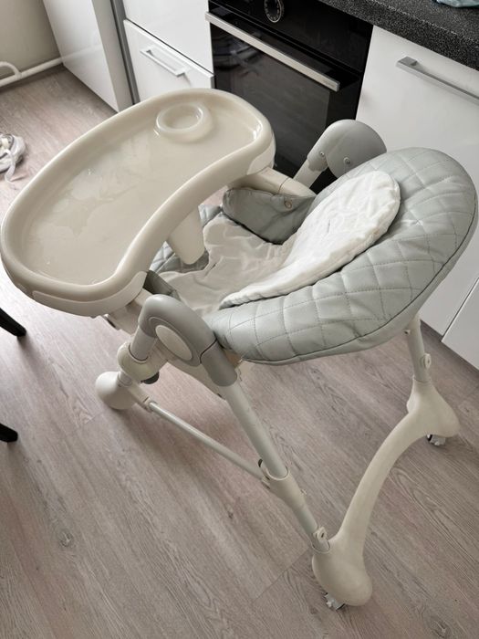 Стул для кормления